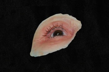 EYE